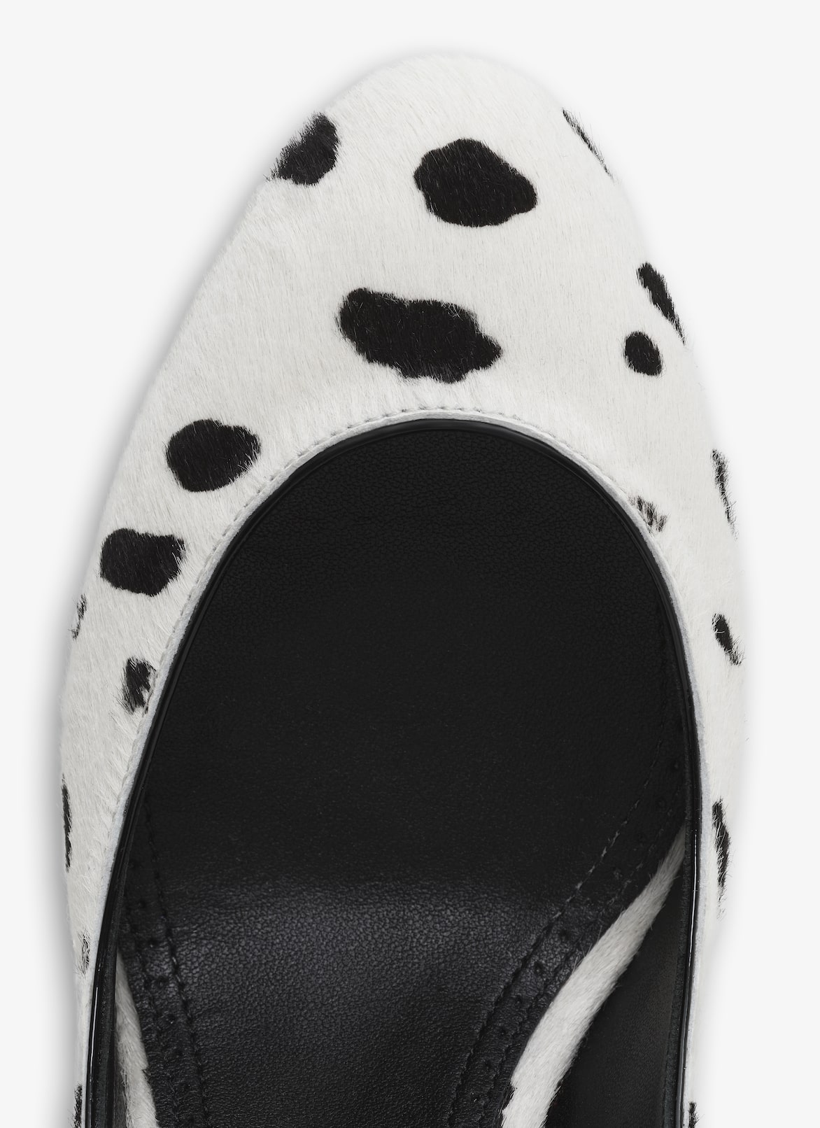 DECOLLETE PUMPS IN DOTS HAIRCALF ALAÏA WHITE/BLACK DECOLLETE PUMPS IN DOTS HAIRCALF